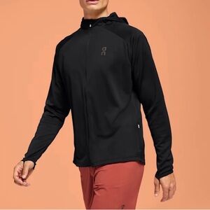 On Running Black Hooded Performance Jacket for Men